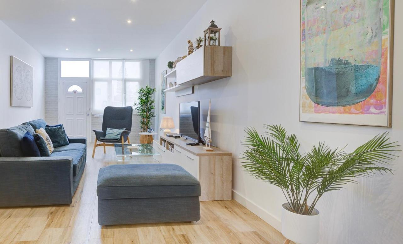 Casa MIMAR - moderna, jardín y wifi fibra 1 GB, ideal para vacaciones y teletrabajo La Oliva Exterior foto