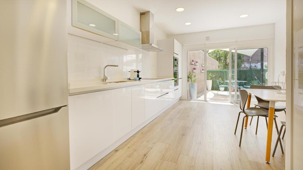 Casa MIMAR - moderna, jardín y wifi fibra 1 GB, ideal para vacaciones y teletrabajo La Oliva Exterior foto