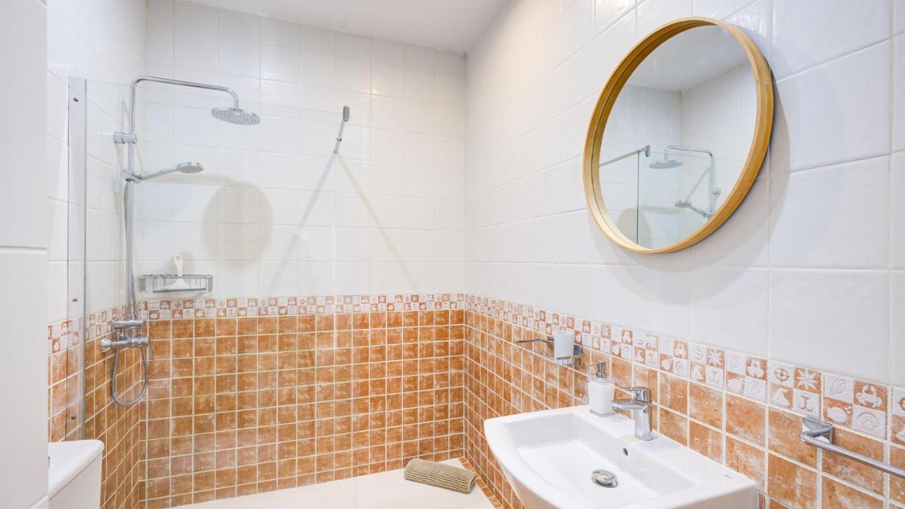 Casa MIMAR - moderna, jardín y wifi fibra 1 GB, ideal para vacaciones y teletrabajo La Oliva Exterior foto